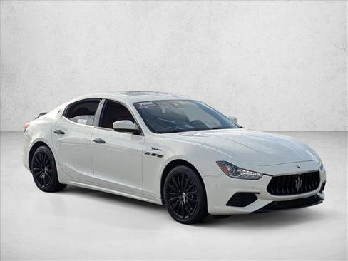 Used 2022 Maserati Ghibli Modena Q4 image 3