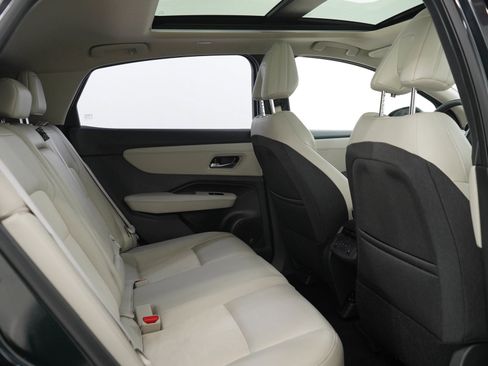 Used 2024 Nissan Ariya AWD image 14