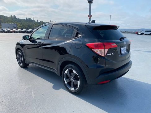 Used 2018 Honda HR-V EX image 6