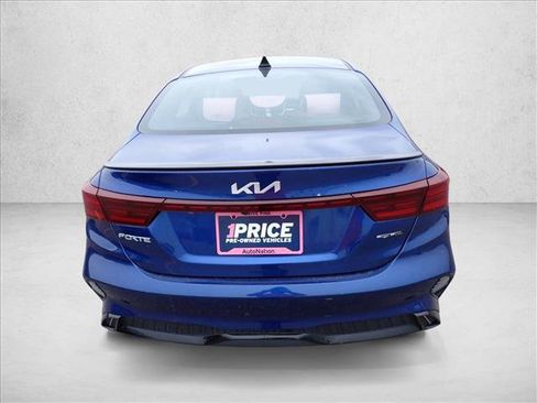 Used 2024 Kia Forte GT-Line w/ GT-Line Premium Package image 3