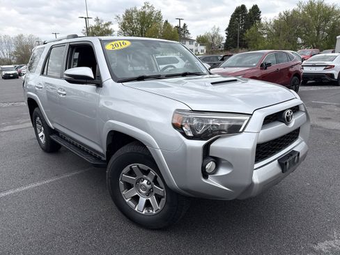 Used 2016 Toyota 4Runner Trail Premium AWD/4WD image 1