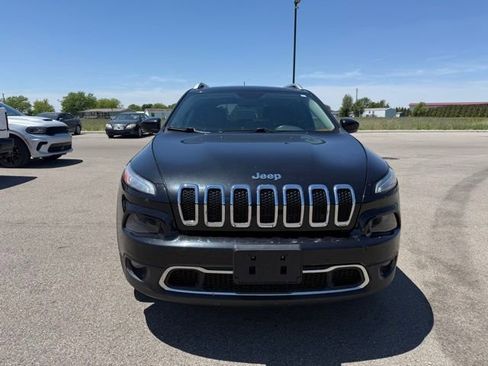 Used 2014 Jeep Cherokee Limited AWD/4WD image 2