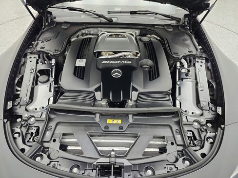 New 2026 Mercedes-Benz SL 63 AMG S e Performance 4MATIC image 12