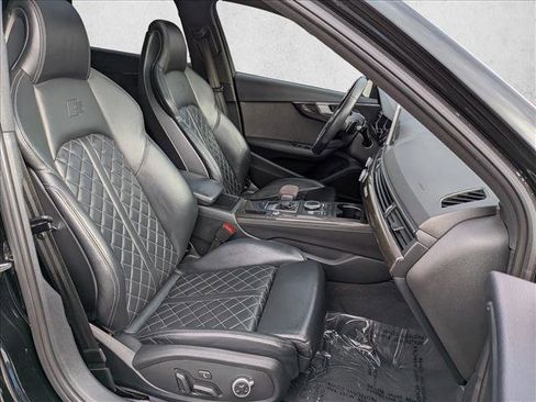 Used 2019 Audi S4 Premium Plus w/ Premium Plus Package image 23
