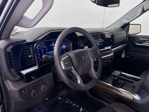 Used 2026 Chevrolet Silverado 1500 RST w/ RST All Star Premium Package AWD/4WD image 10
