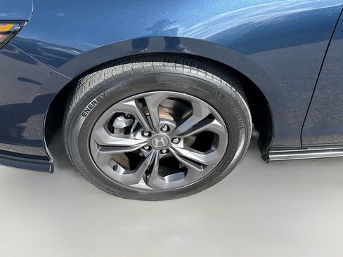 Used 2023 Honda Accord EX image 35