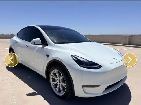 Used 2021 Tesla Model Y Long Range AWD/4WD image 2