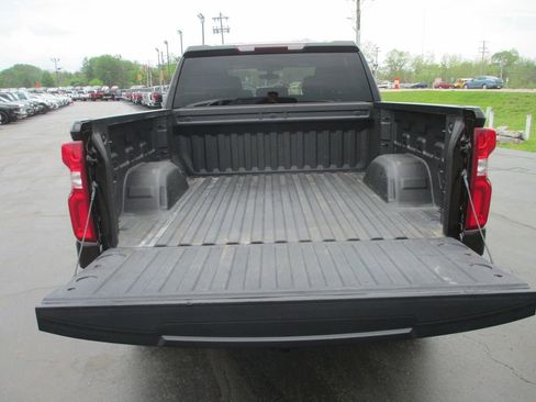 Used 2019 Chevrolet Silverado 1500 Custom Trail Boss w/ Custom Convenience Package image 7