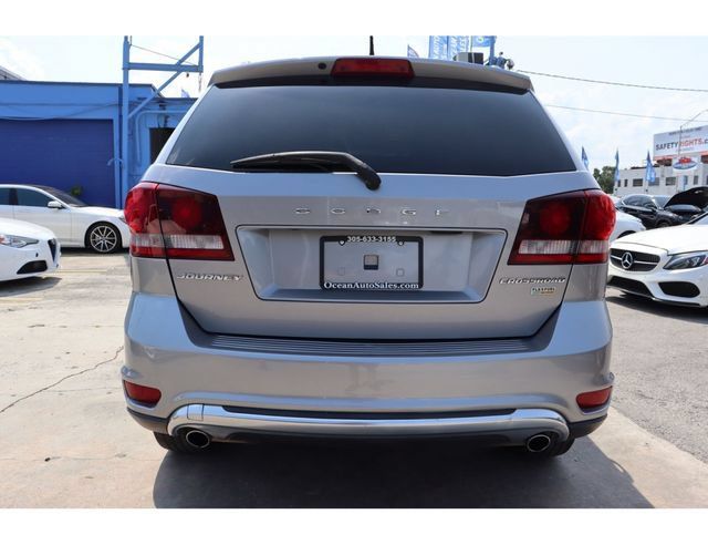 Used 2017 Dodge Journey Crossroad FWD image 6