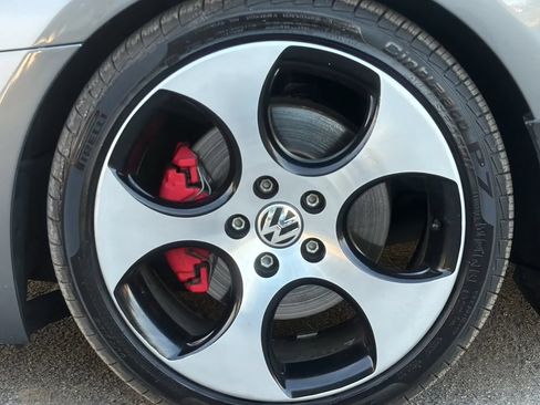 Used 2012 Volkswagen GTI 4-Door FWD image 44