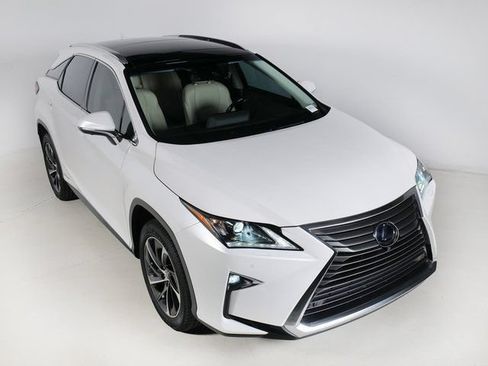 Used 2019 Lexus RX 450h AWD w/ Luxury Package image 4