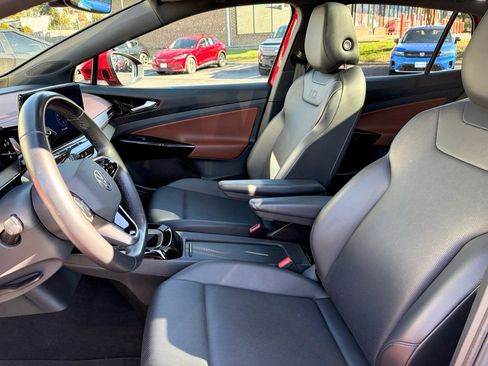 Used 2022 Volkswagen ID.4 Pro S w/ Gradient Package image 16