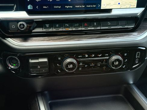 New 2026 Chevrolet Silverado 2500 LTZ w/ LTZ Plus Package AWD/4WD image 20