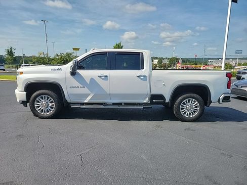 Used 2021 Chevrolet Silverado 2500 High Country w/ Z71 Off-Road Package AWD/4WD image 4