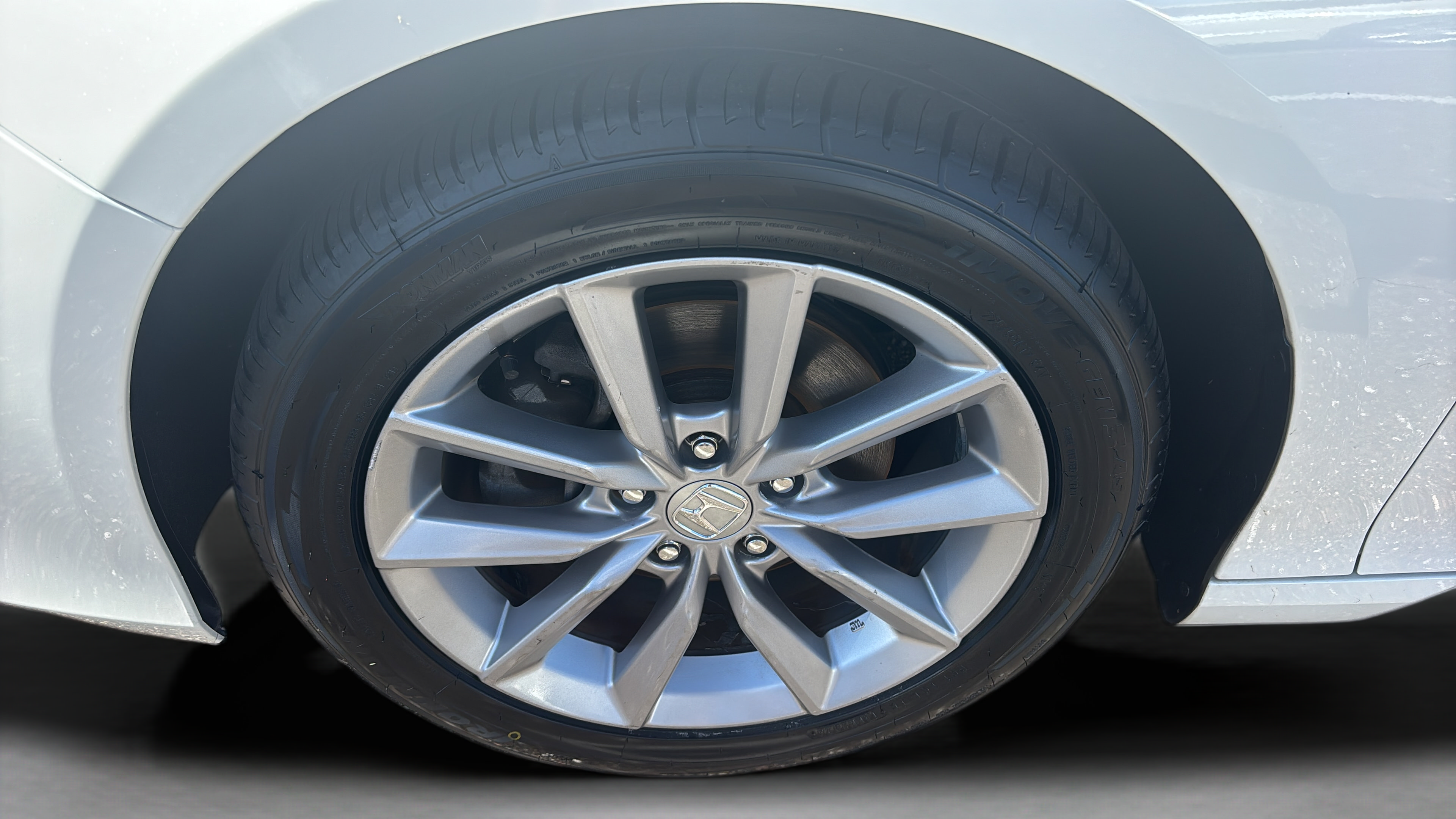 Certified 2021 Honda Accord LX image 31