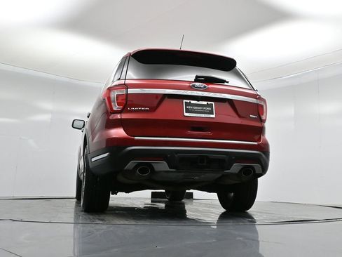 Used 2018 Ford Explorer Limited w/ Ford Safe & Smart Package image 48