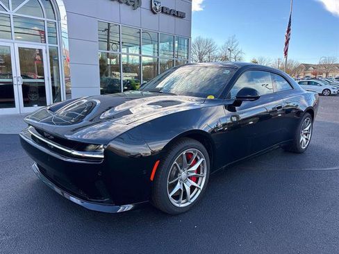 Used 2025 Dodge Charger Scat Pack w/ Track Pack image 3