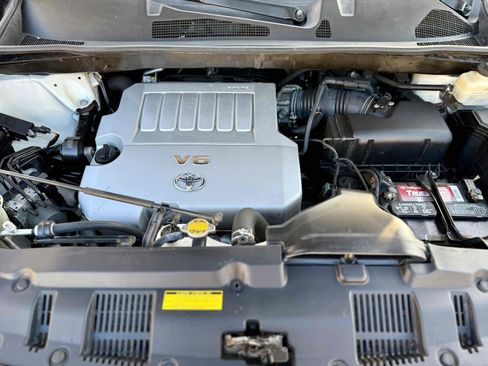 Used 2013 Toyota Highlander Limited FWD image 28