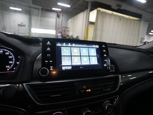 Used 2021 Honda Accord Sport Special Edition image 6
