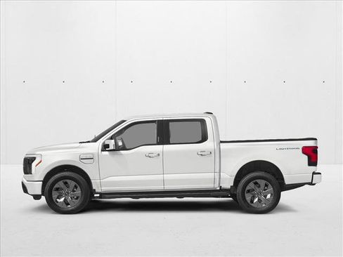New 2025 Ford F150 Lightning Lariat image 3