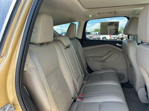 Used 2014 Ford Escape Titanium w/ Equipment Group 401A AWD/4WD image 25