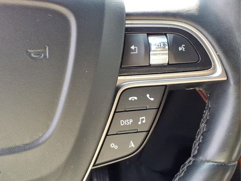 Certified 2019 Lincoln Nautilus Reserve AWD/4WD image 11
