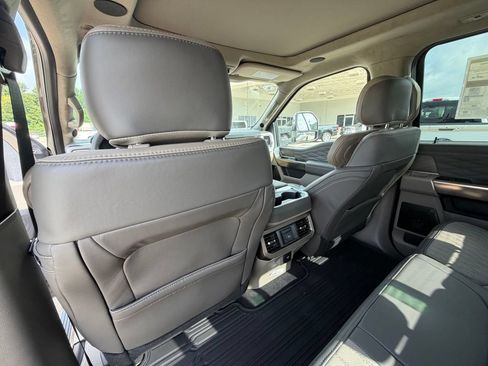 New 2026 Ford F450 Platinum w/ Platinum Plus Package AWD/4WD image 26