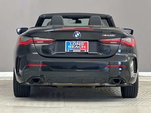Used 2023 BMW M440i Convertible w/ Premium Package RWD image 9