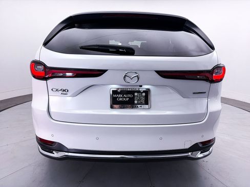 Used 2024 MAZDA CX-90 Plug-In Hybrid w/ Premium Pkg AWD/4WD image 16