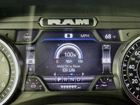 Used 2023 RAM 1500 Big Horn AWD/4WD image 19