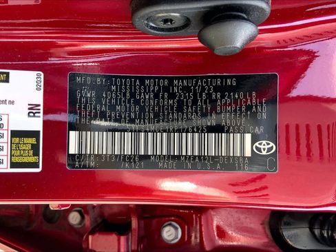 Certified 2024 Toyota Corolla SE image 36