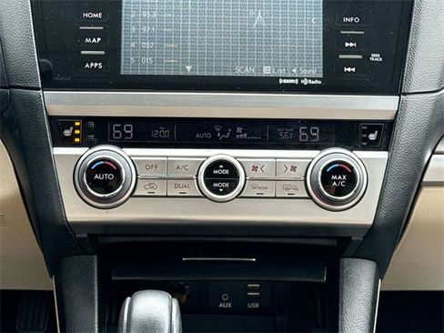 Used 2015 Subaru Outback 2.5i Limited image 30