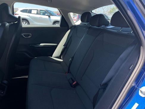 Used 2025 Kia K4 FWD image 27