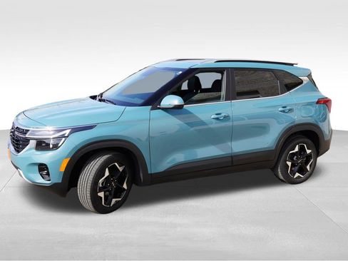 Certified 2024 Kia Seltos EX image 10