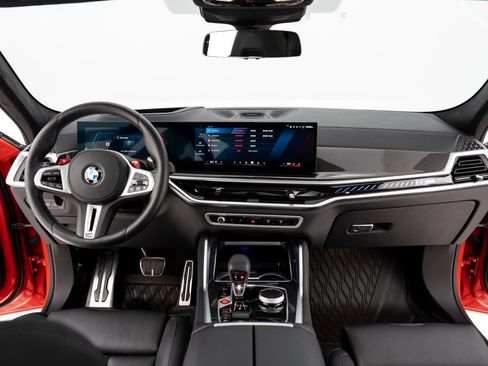 Used 2025 BMW X6 M Competition w/ Executive Package image 39