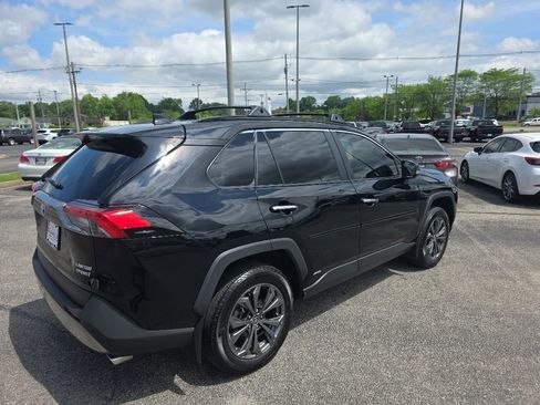 Used 2024 Toyota RAV4 Limited w/ Advanced Technology Package AWD/4WD image 5