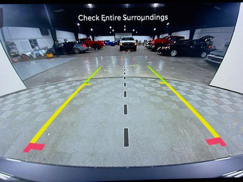 Used 2024 Jeep Grand Cherokee Limited 4xe image 18