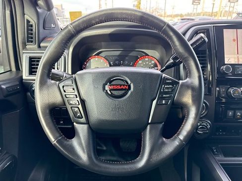 Used 2021 Nissan Titan PRO-4X w/ Pro-4x Convenience Package image 22