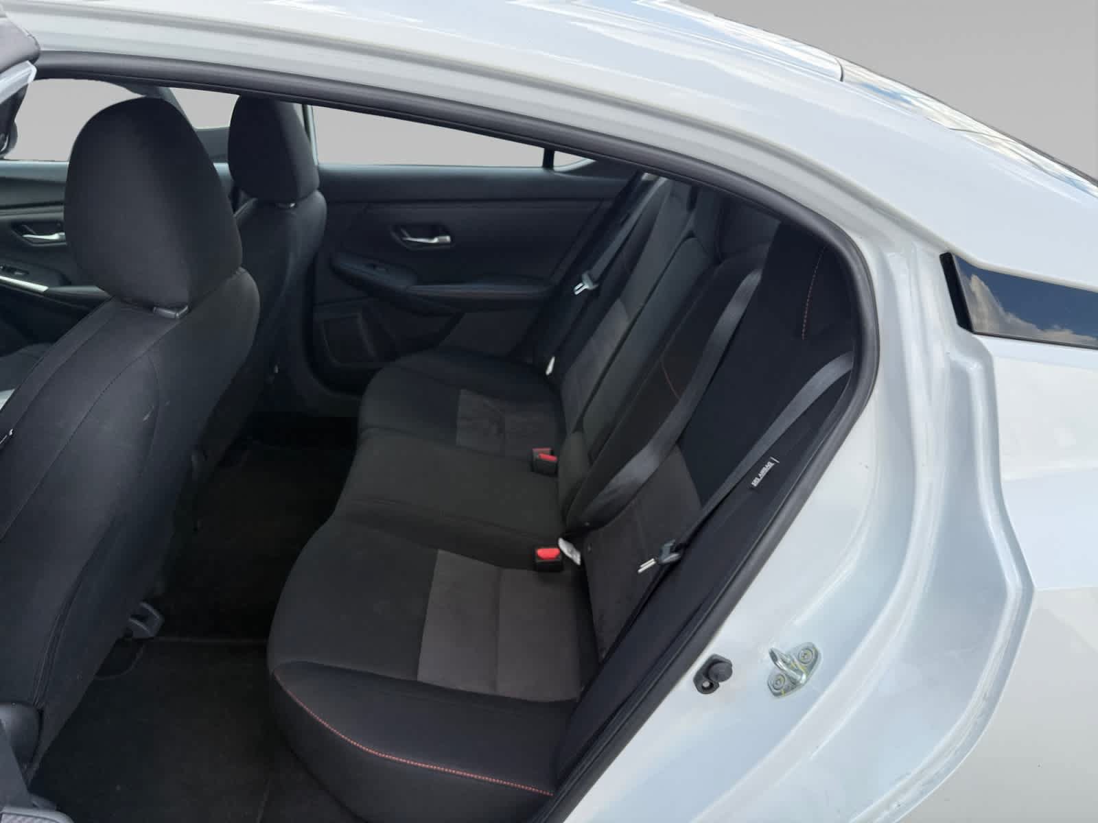 Used 2025 Nissan Sentra SR FWD image 22
