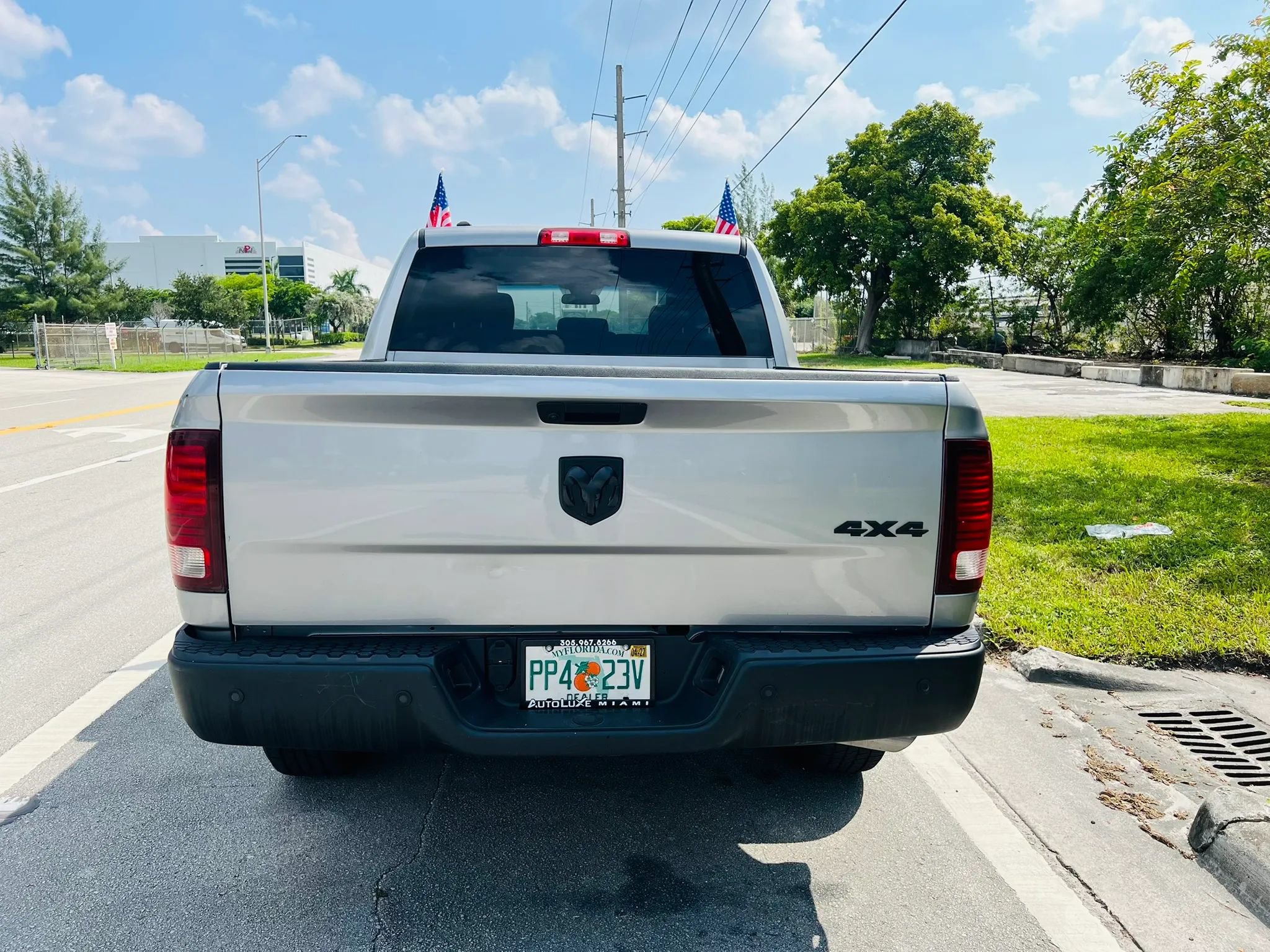 Used 2024 RAM 1500 Warlock AWD/4WD image 4