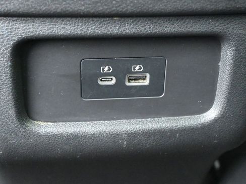 Used 2024 Nissan Pathfinder SL w/ SL Premium Package image 20