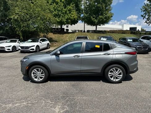 Used 2025 Buick Envista Preferred w/ Convenience I Package FWD image 8