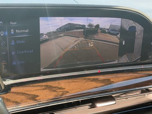 Used 2023 Cadillac Escalade Sport Platinum w/ LPO, ONYX Package image 30