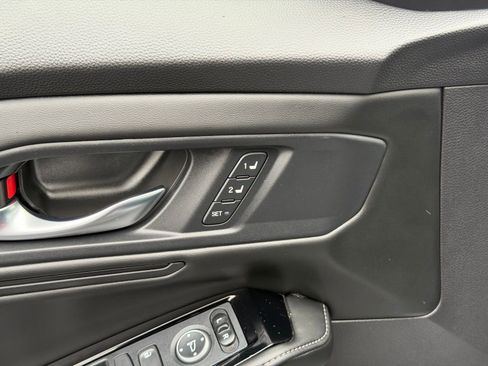 Used 2023 Honda Accord Touring image 13