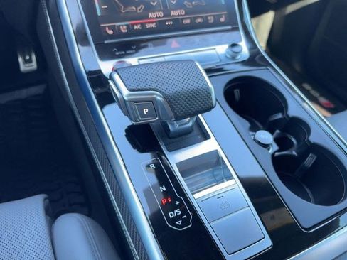 Used 2024 Audi SQ8 Premium Plus image 24