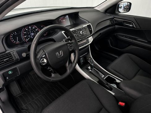 Used 2013 Honda Accord Sport image 4