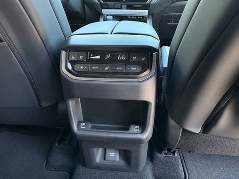 New 2026 Lexus TX 500h AWD image 17