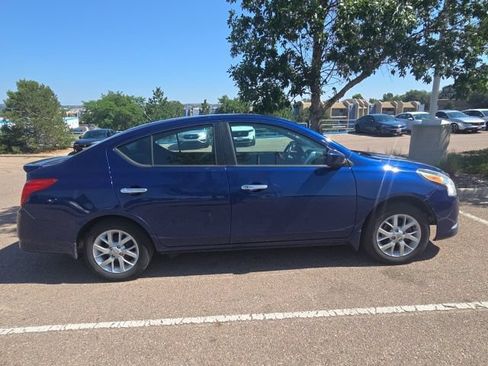 Used 2019 Nissan Versa SV w/ SV Special Edition Package FWD image 7
