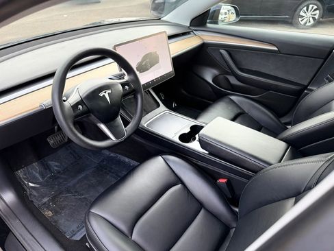 Used 2022 Tesla Model 3 Long Range AWD/4WD image 10
