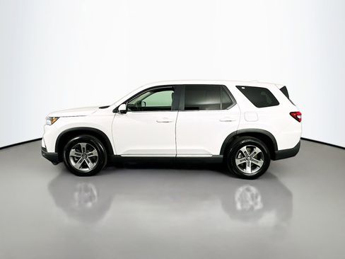 Used 2024 Honda Pilot EX-L image 4